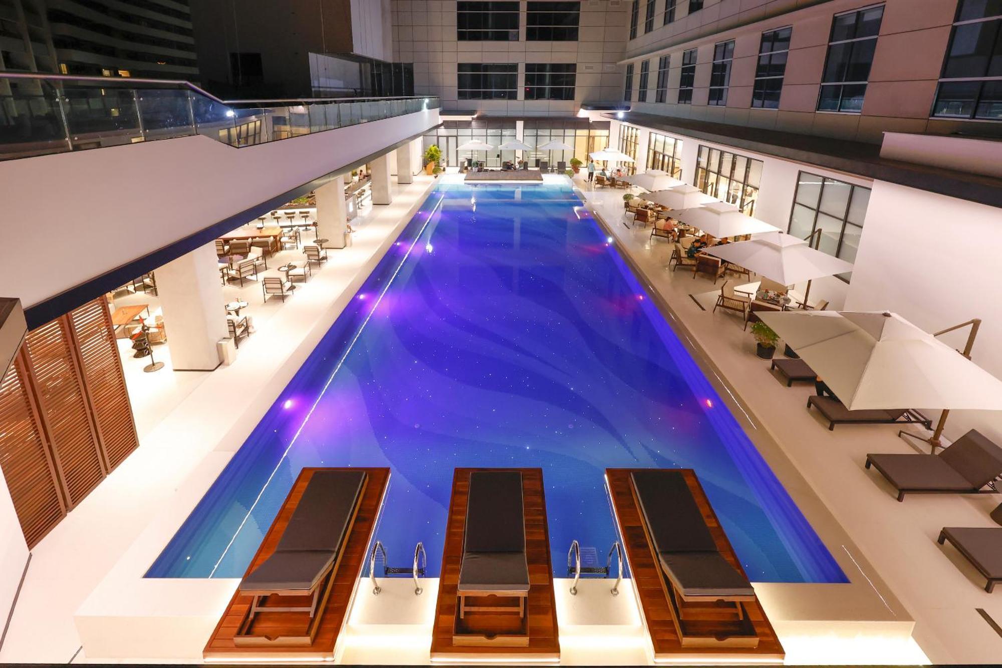 Vm Hotel Phnom Penh Eksteriør bilde